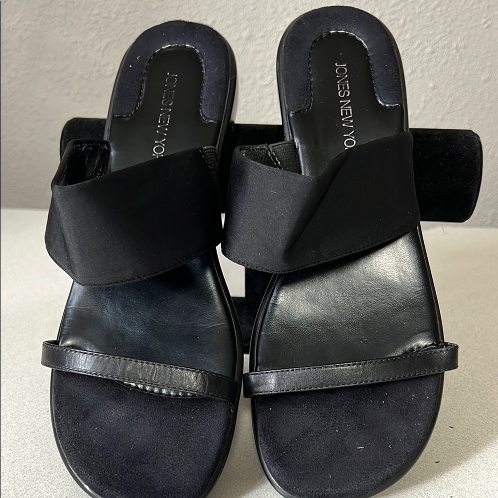 Jones New York Black Mules Minimalist Slip-On